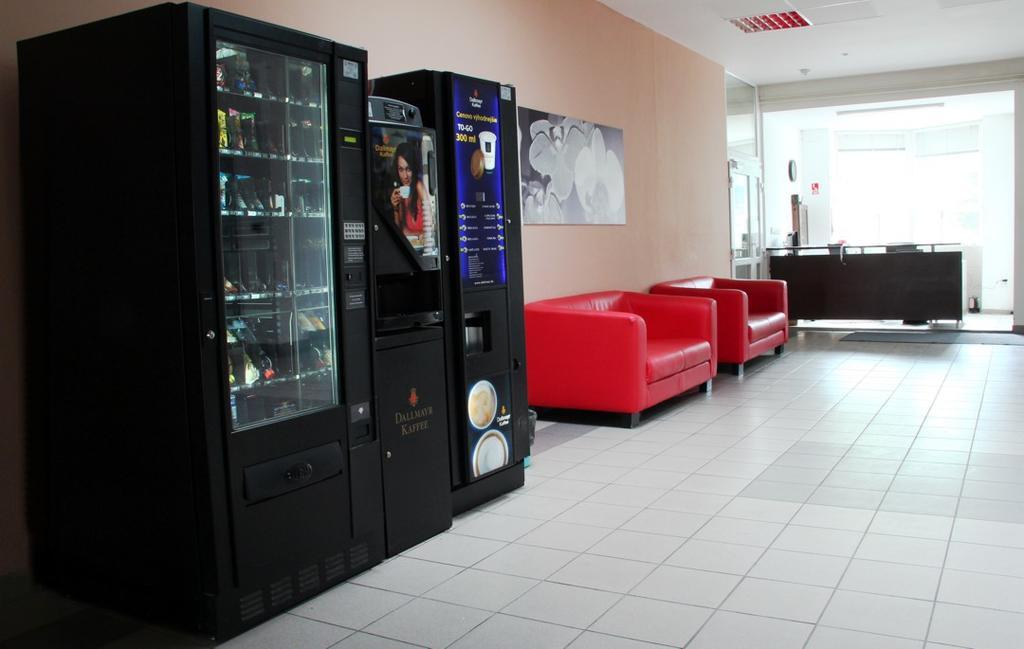 Hostel Narva ブラチスラヴァ エクステリア 写真